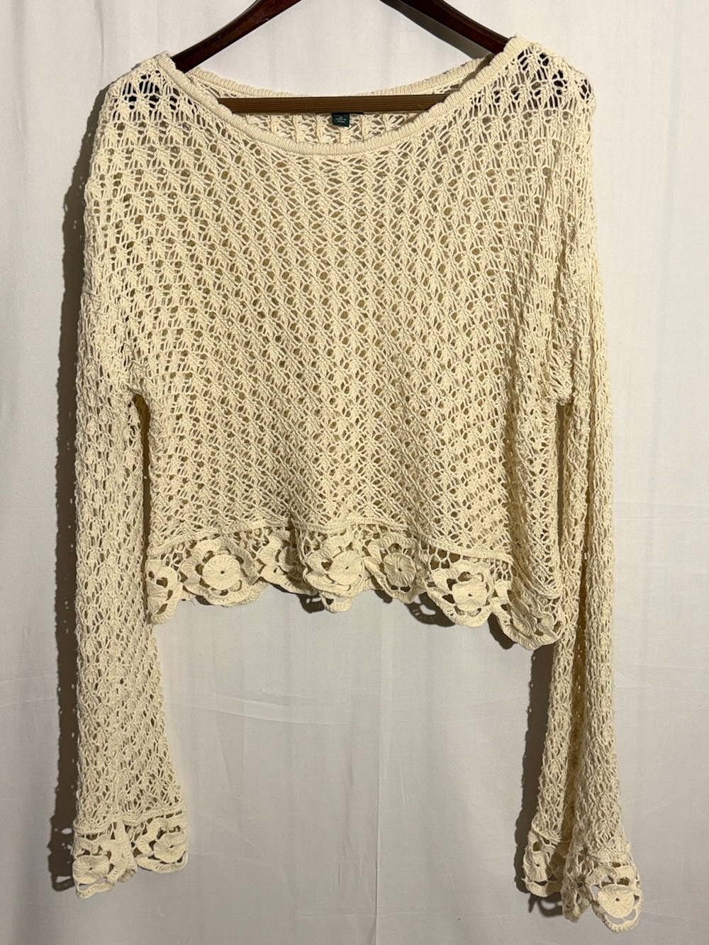 Wild Fable XL Cream Crochet Open Knit Cropped Sweater Floral Boho